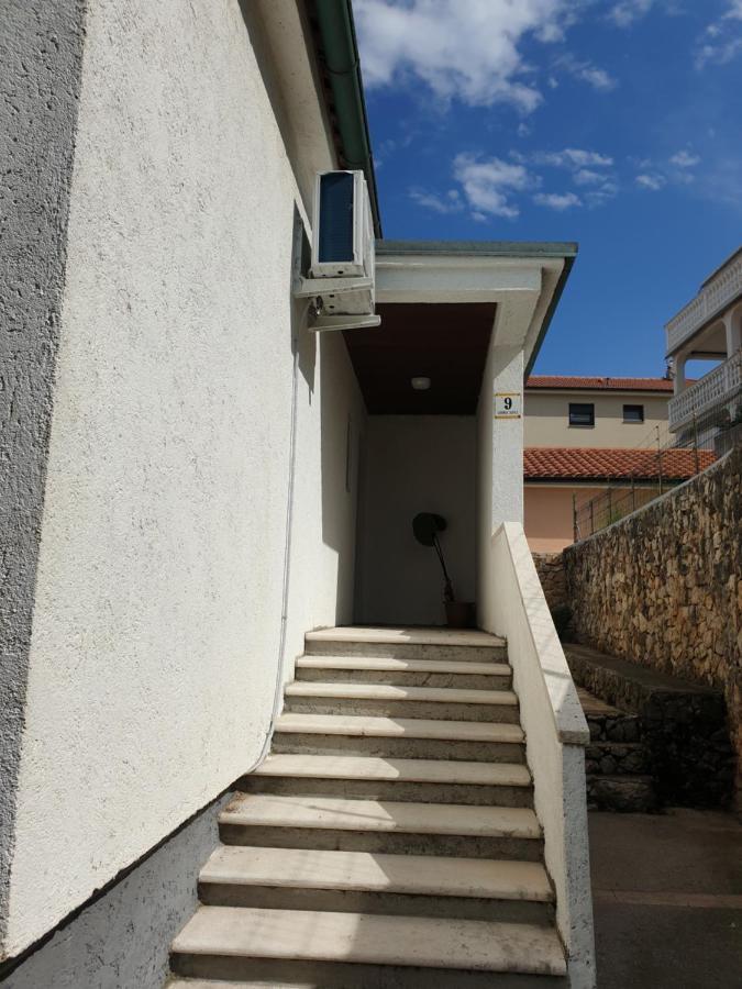 Two Olives Vila Vrbnik Exterior foto