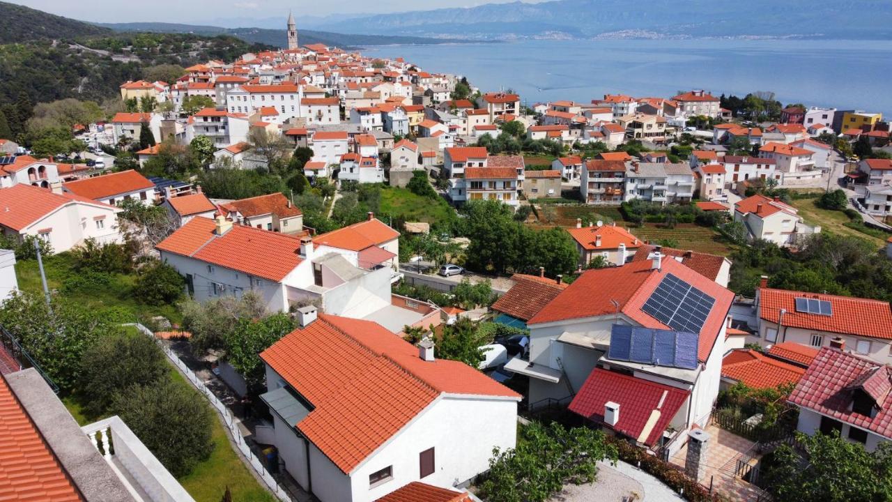 Two Olives Vila Vrbnik Exterior foto